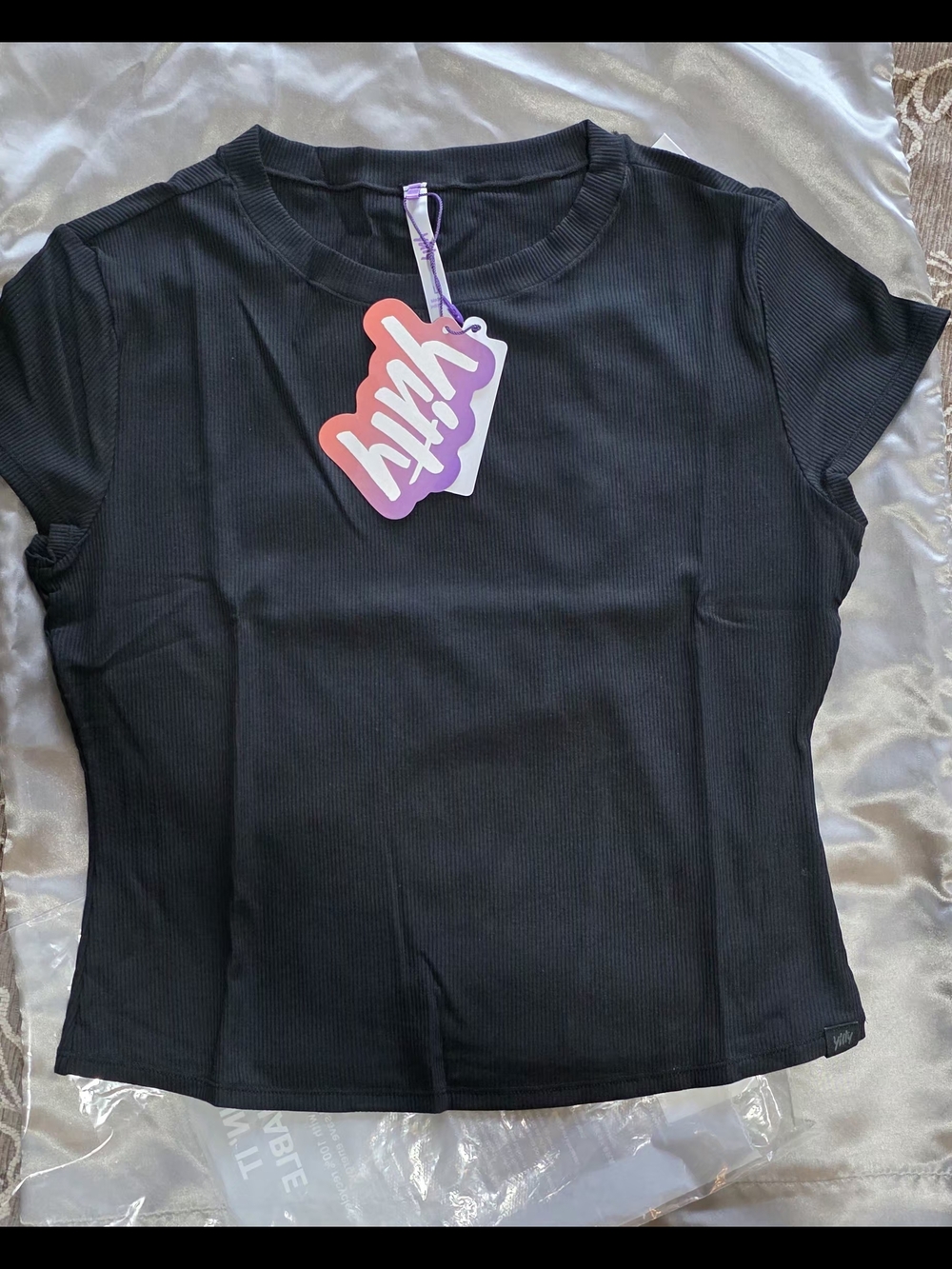 YITTY(Fabletics) Black Ribbed Short Sleeve Crew Tee Size Large